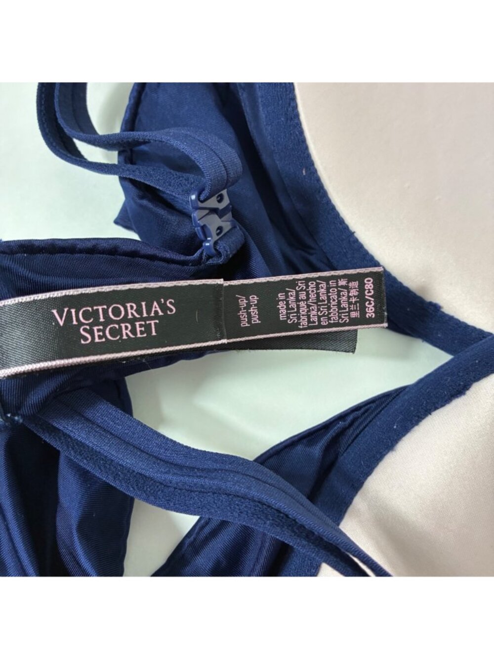 Victoria's Secret Very Sexy Sapphire Crystal Studded Push Up Bra 36C - Picture 8 of 9